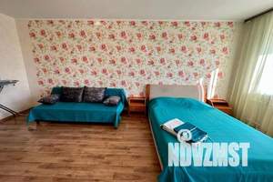 1-к квартира, посуточно, 42м2, 5/11 этаж