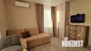 Студия квартира, посуточно, 21м2, 18/19 этаж