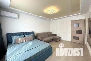 1-к квартира, посуточно, 40м2, 17/18 этаж