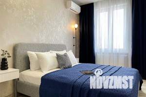 1-к квартира, посуточно, 45м2, 13/23 этаж