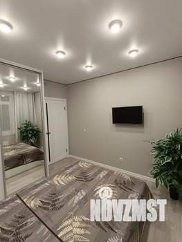 2-к квартира, посуточно, 40м2, 17/25 этаж