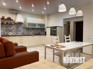 1-к квартира, посуточно, 81м2, 13/14 этаж