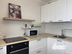 1-к квартира, посуточно, 40м2, 15/16 этаж