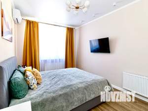 1-к квартира, посуточно, 38м2, 12/20 этаж
