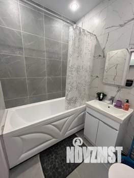 2-к квартира, посуточно, 32м2, 13/16 этаж