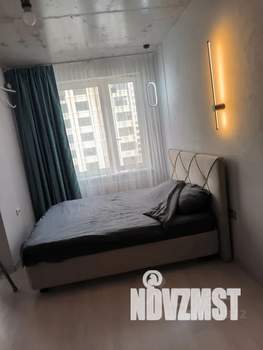 Студия квартира, посуточно, 32м2, 6/18 этаж