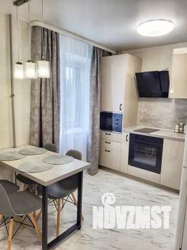 1-к квартира, посуточно, 32м2, 3/5 этаж