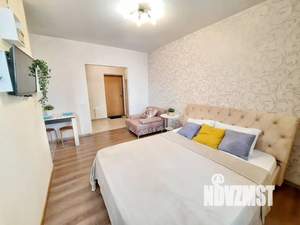 Студия квартира, посуточно, 27м2, 19/19 этаж