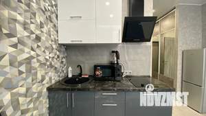 Студия квартира, посуточно, 20м2, 3/19 этаж
