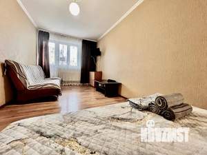 1-к квартира, посуточно, 40м2, 3/10 этаж