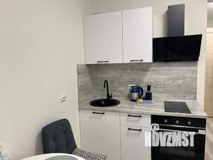 Студия квартира, посуточно, 30м2, 7/17 этаж