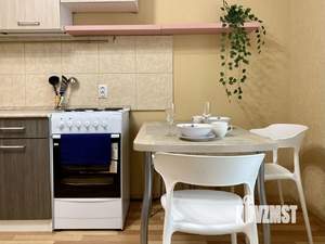 1-к квартира, посуточно, 42м2, 12/17 этаж