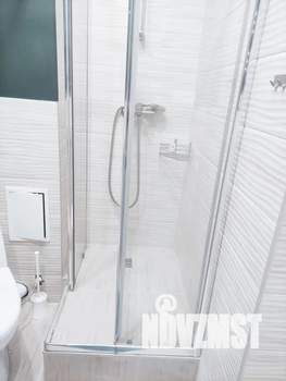 Студия квартира, посуточно, 25м2, 1/19 этаж