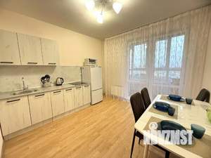 3-к квартира, посуточно, 65м2, 1/1 этаж