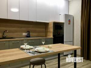 Студия квартира, посуточно, 36м2, 17/19 этаж