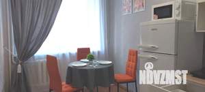 1-к квартира, посуточно, 42м2, 2/10 этаж