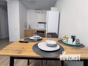 1-к квартира, посуточно, 37м2, 6/24 этаж