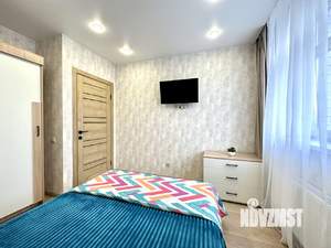 2-к квартира, посуточно, 40м2, 9/16 этаж