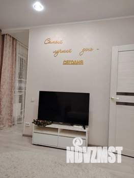 1-к квартира, посуточно, 36м2, 19/19 этаж