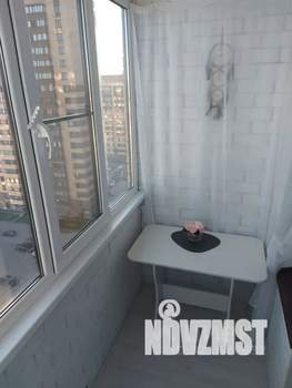 Студия квартира, посуточно, 30м2, 13/19 этаж