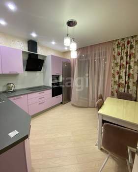 1-к квартира, на длительный срок, 42м2, 4/19 этаж