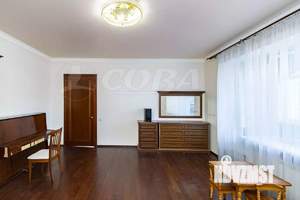 6-к квартира, на длительный срок, 240м2, 1/6 этаж