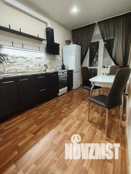 1-к квартира, посуточно, 40м2, 9/16 этаж