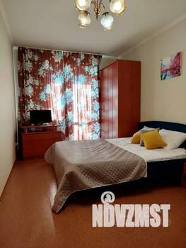 1-к квартира, посуточно, 40м2, 2/9 этаж