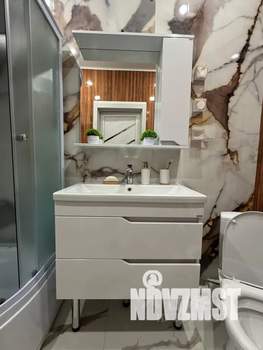 Студия квартира, посуточно, 31м2, 10/10 этаж