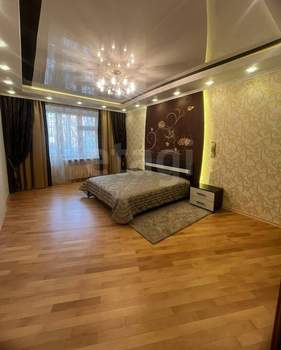 3-к квартира, на длительный срок, 140м2, 3/7 этаж