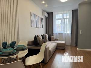 1-к квартира, посуточно, 40м2, 10/19 этаж