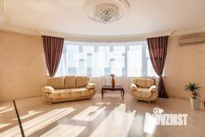 3-к квартира, посуточно, 135м2, 1/1 этаж