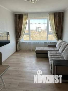 Студия квартира, посуточно, 25м2, 11/17 этаж