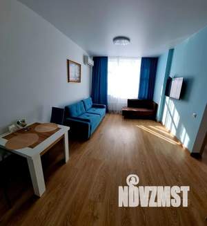 1-к квартира, посуточно, 38м2, 15/25 этаж