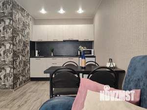 2-к квартира, посуточно, 42м2, 7/17 этаж