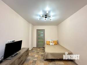 1-к квартира, посуточно, 35м2, 1/19 этаж