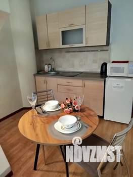 Студия квартира, посуточно, 30м2, 2/16 этаж