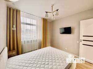 1-к квартира, посуточно, 37м2, 4/16 этаж