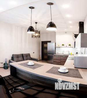 1-к квартира, посуточно, 50м2, 1/1 этаж