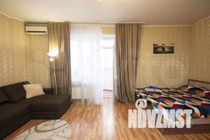 1-к квартира, посуточно, 36м2, 1/1 этаж