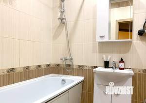 1-к квартира, посуточно, 46м2, 1/1 этаж