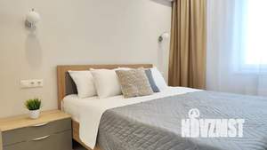 1-к квартира, посуточно, 42м2, 11/25 этаж