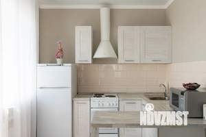 2-к квартира, посуточно, 46м2, 14/14 этаж