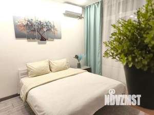 Студия квартира, посуточно, 26м2, 10/18 этаж