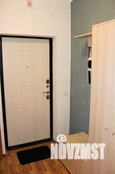 1-к квартира, посуточно, 35м2, 8/15 этаж