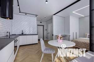 1-к квартира, посуточно, 40м2, 11/16 этаж