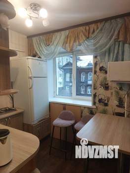 2-к квартира, посуточно, 48м2, 1/1 этаж