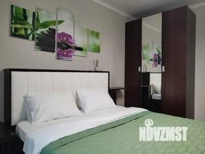 1-к квартира, посуточно, 37м2, 6/17 этаж