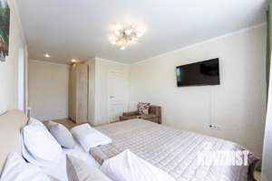 1-к квартира, посуточно, 35м2, 1/1 этаж