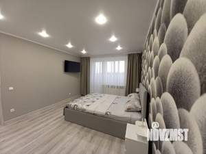 1-к квартира, посуточно, 38м2, 2/14 этаж